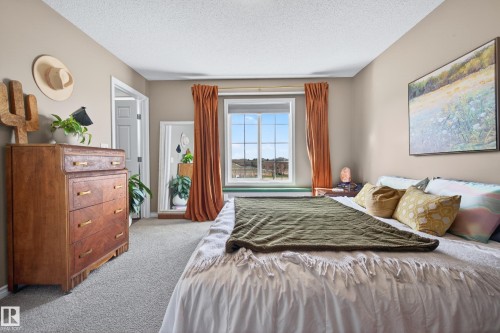 #66 20 Augustine Cr, Sherwood Park, AB - Indoor Photo Showing Bedroom