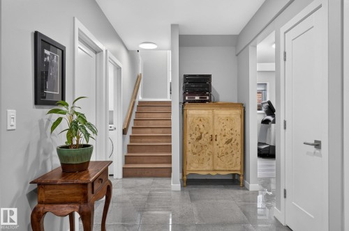 14011 101 Avenue Nw, Edmonton, AB - Indoor Photo Showing Other Room