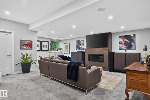 14011 101 Avenue Nw, Edmonton, AB - Indoor With Fireplace