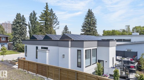 14011 101 Avenue Nw, Edmonton, AB - Outdoor