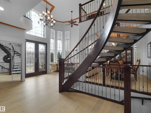 Entrance foyer - 3136 35 Avenue Nw, Edmonton, AB - Indoor Photo Showing Other Room