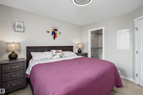 #65 50 Mclaughlin Dr, Spruce Grove, AB - Indoor Photo Showing Bedroom