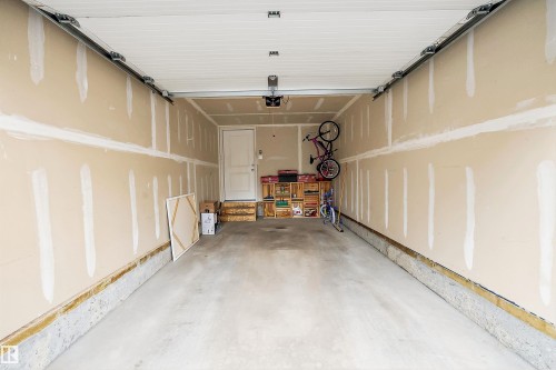 #65 50 Mclaughlin Dr, Spruce Grove, AB - Indoor Photo Showing Garage