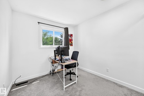 8033 27 Avenue Nw, Edmonton, AB - Indoor Photo Showing Office
