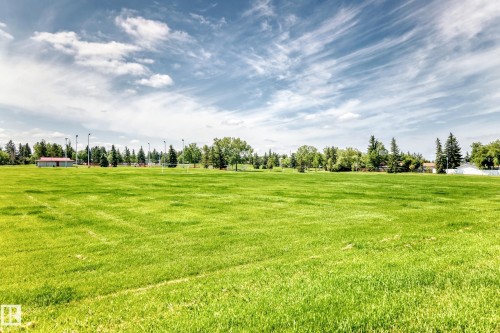 8033 27 Avenue Nw, Edmonton, AB - Outdoor With View