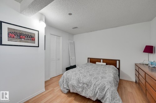 5507 179 Street, Edmonton, AB - Indoor Photo Showing Bedroom