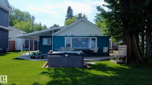 5227 51 Avenue   Rural Lac Ste. Anne County, AB T9X 1T7