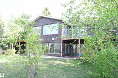 At 11,500 square feet, this is one of the largest lots in the community, with 100 feet of width.  Simply an amazing, quiet location - 4108 106B Avenue, Edmonton, AB - Outdoor