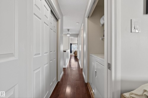 53 Lancaster Terrace Nw, Edmonton, AB - Indoor Photo Showing Other Room