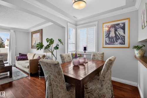 53 Lancaster Terrace Nw, Edmonton, AB - Indoor Photo Showing Dining Room