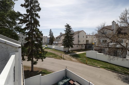 53 Lancaster Terrace Nw, Edmonton, AB - Outdoor