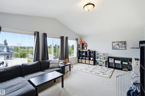 8203 5 Avenue Sw, Edmonton, AB - Indoor Photo Showing Living Room