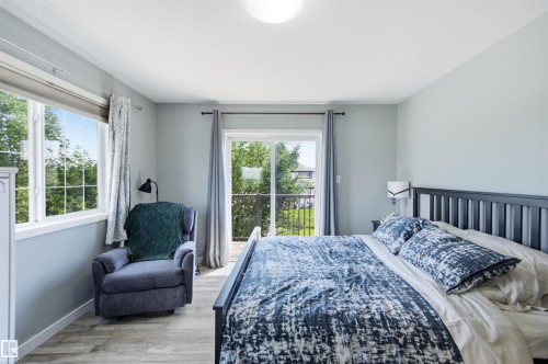 8203 5 Avenue Sw, Edmonton, AB - Indoor Photo Showing Bedroom