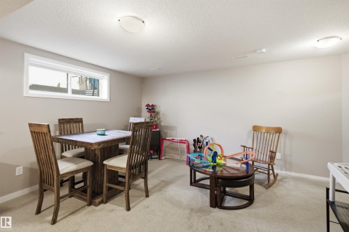8203 5 Avenue Sw, Edmonton, AB - Indoor