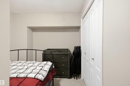 8203 5 Avenue Sw, Edmonton, AB - Indoor Photo Showing Bedroom