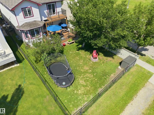 8203 5 Avenue Sw, Edmonton, AB - Outdoor