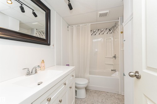 10410 101 A Street, Morinville, AB 