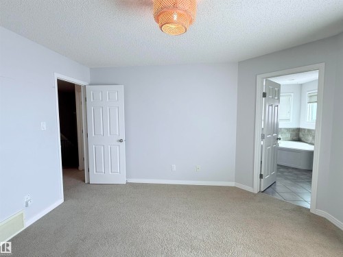 7819 173 Avenue, Edmonton, AB - Indoor Photo Showing Other Room