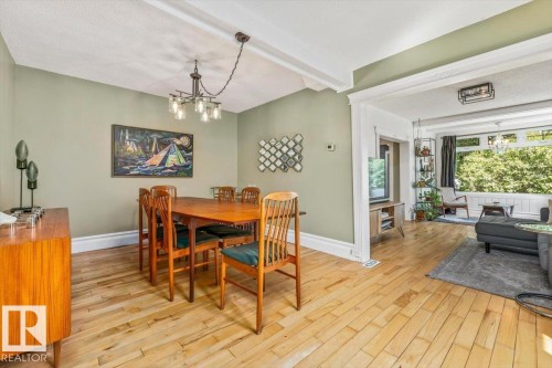 11328 65 Street Nw, Edmonton, AB - Indoor Photo Showing Dining Room