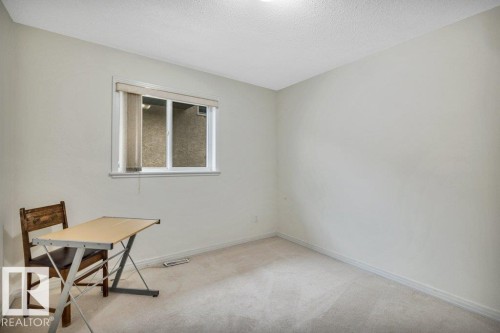3135 34B Avenue Nw, Edmonton, AB - Indoor Photo Showing Other Room