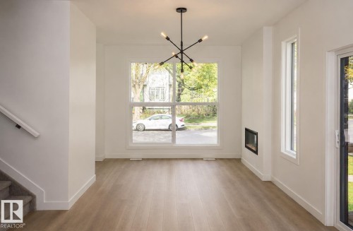10546 72 Avenue Nw, Edmonton, AB - Indoor Photo Showing Other Room