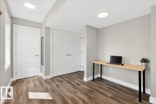 #63 16335 84 St Nw, Edmonton, AB - Indoor
