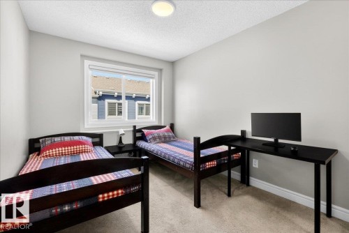#63 16335 84 St Nw, Edmonton, AB - Indoor Photo Showing Other Room