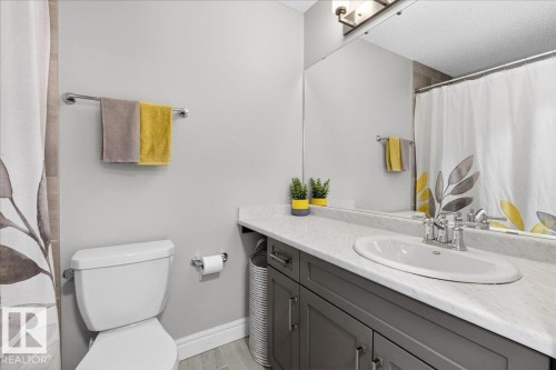 #63 16335 84 St Nw, Edmonton, AB - Indoor Photo Showing Bathroom