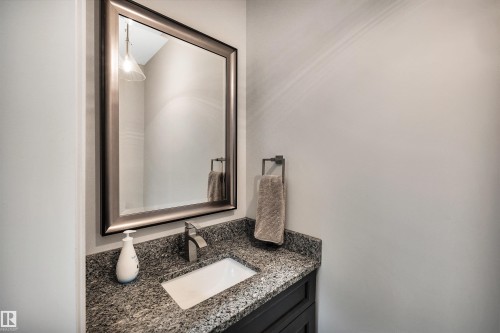 6 Elise Place, St. Albert, AB - Indoor Photo Showing Bathroom