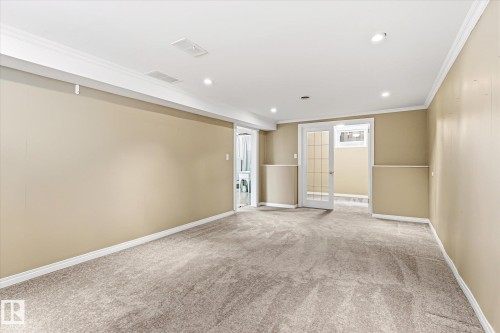 11322 56 Street Nw, Edmonton, AB - Indoor Photo Showing Other Room