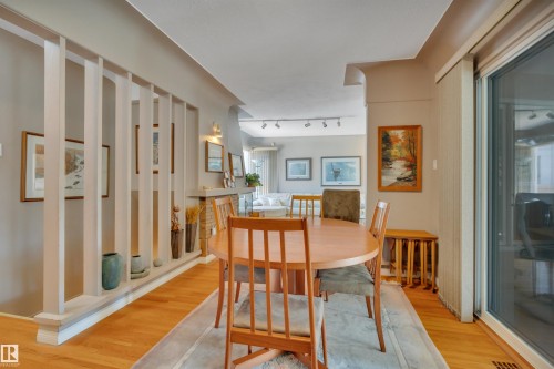 11807 91 Avenue Nw, Edmonton, AB - Indoor Photo Showing Dining Room