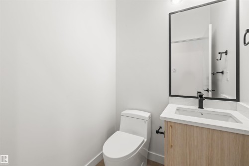 2 Owl Ridge Close, Fort Saskatchewan, AB - Indoor Photo Showing Bathroom