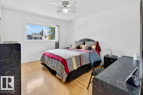 13523 65 Street, Edmonton, AB - Indoor Photo Showing Bedroom