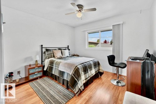 13523 65 Street, Edmonton, AB - Indoor Photo Showing Bedroom