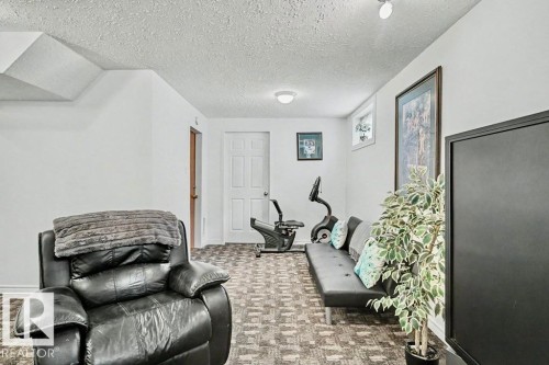 13523 65 Street, Edmonton, AB - Indoor