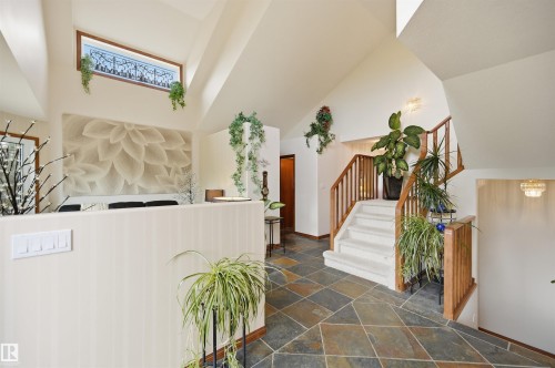 777 Butterworth Drive Nw, Edmonton, AB - Indoor Photo Showing Other Room