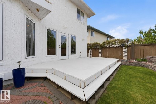 777 Butterworth Drive Nw, Edmonton, AB - Outdoor With Exterior