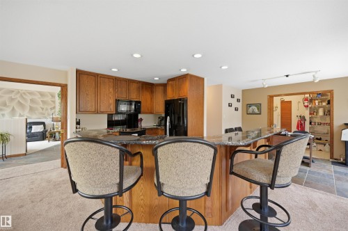 777 Butterworth Drive Nw, Edmonton, AB - Indoor