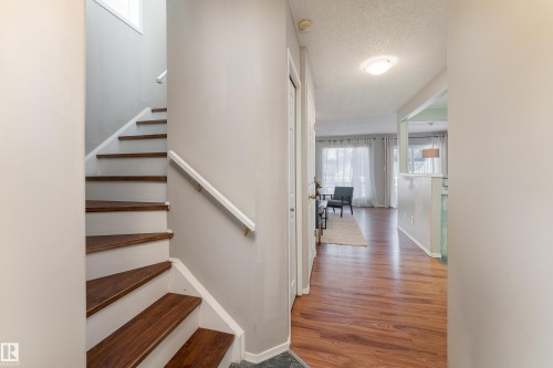121 Bulyea Road Nw, Edmonton, AB - Indoor Photo Showing Other Room