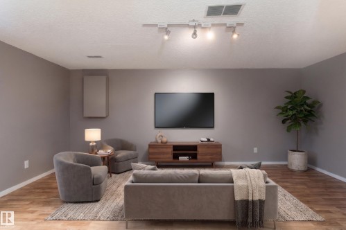 121 Bulyea Road Nw, Edmonton, AB - Indoor Photo Showing Living Room