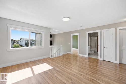 9 Southbridge Drive, Calmar, AB - Indoor