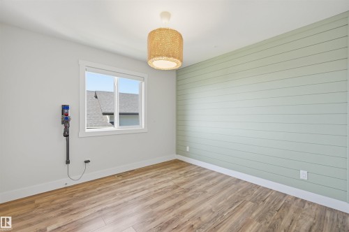 9 Southbridge Drive, Calmar, AB - Indoor Photo Showing Other Room