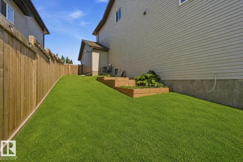 9 Southbridge Drive, Calmar, AB - Outdoor With Exterior