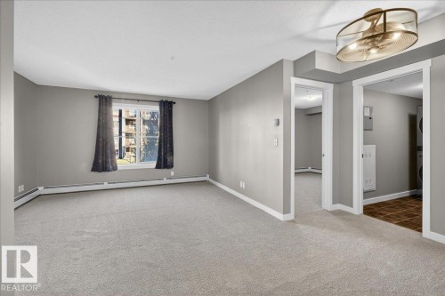 #213 5390 Chappelle Rd Sw, Edmonton, AB - Indoor Photo Showing Other Room