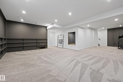 #42 5 Rondeau Dr, St. Albert, AB - Indoor