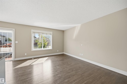 #11 5317 3 Av Sw, Edmonton, AB - Indoor Photo Showing Other Room