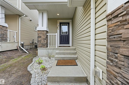 #11 5317 3 Av Sw, Edmonton, AB - Outdoor