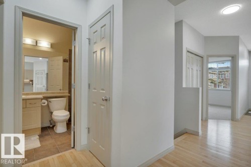 #41 1650 Towne Center Bv Nw, Edmonton, AB - Indoor Photo Showing Bathroom