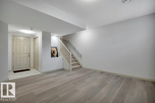 #41 1650 Towne Center Bv Nw, Edmonton, AB - Indoor Photo Showing Other Room