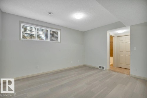 #41 1650 Towne Center Bv Nw, Edmonton, AB - Indoor Photo Showing Other Room